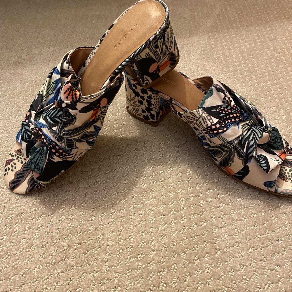 Halogen multi printed satin floral block heels